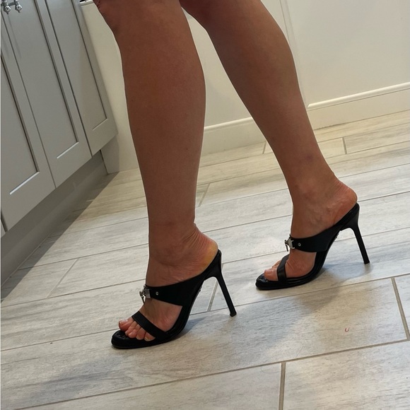 Cesare Paciotti Black Leather 2 Strap Stiletto Heels with Silver Dagger Charm - Picture 3 of 16